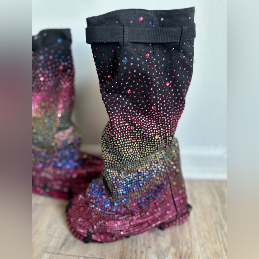 AKIRA RHINESTONE PLATFORM BOOTS - Picture 5 of 6